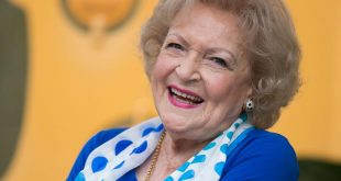 Betty White Tercinta Meninggal Pada Usia 99