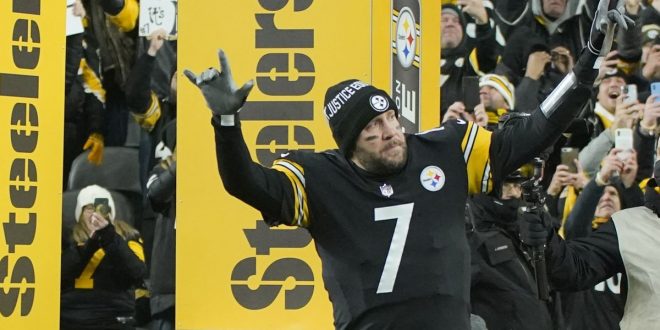 Roethlisberger, Steelers Top Browns untuk Tetap di Campuran Playoff